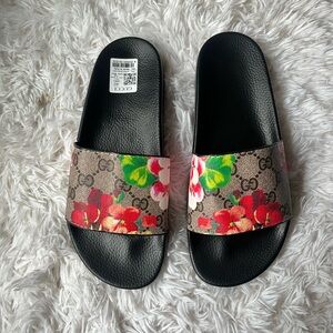 ✰ gucci floral slides ✰